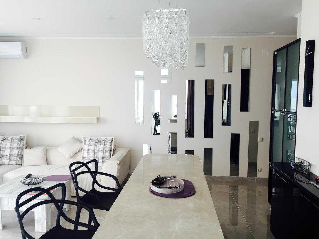 Apartment Magnolia Rustaveli 62 巴统 客房 照片