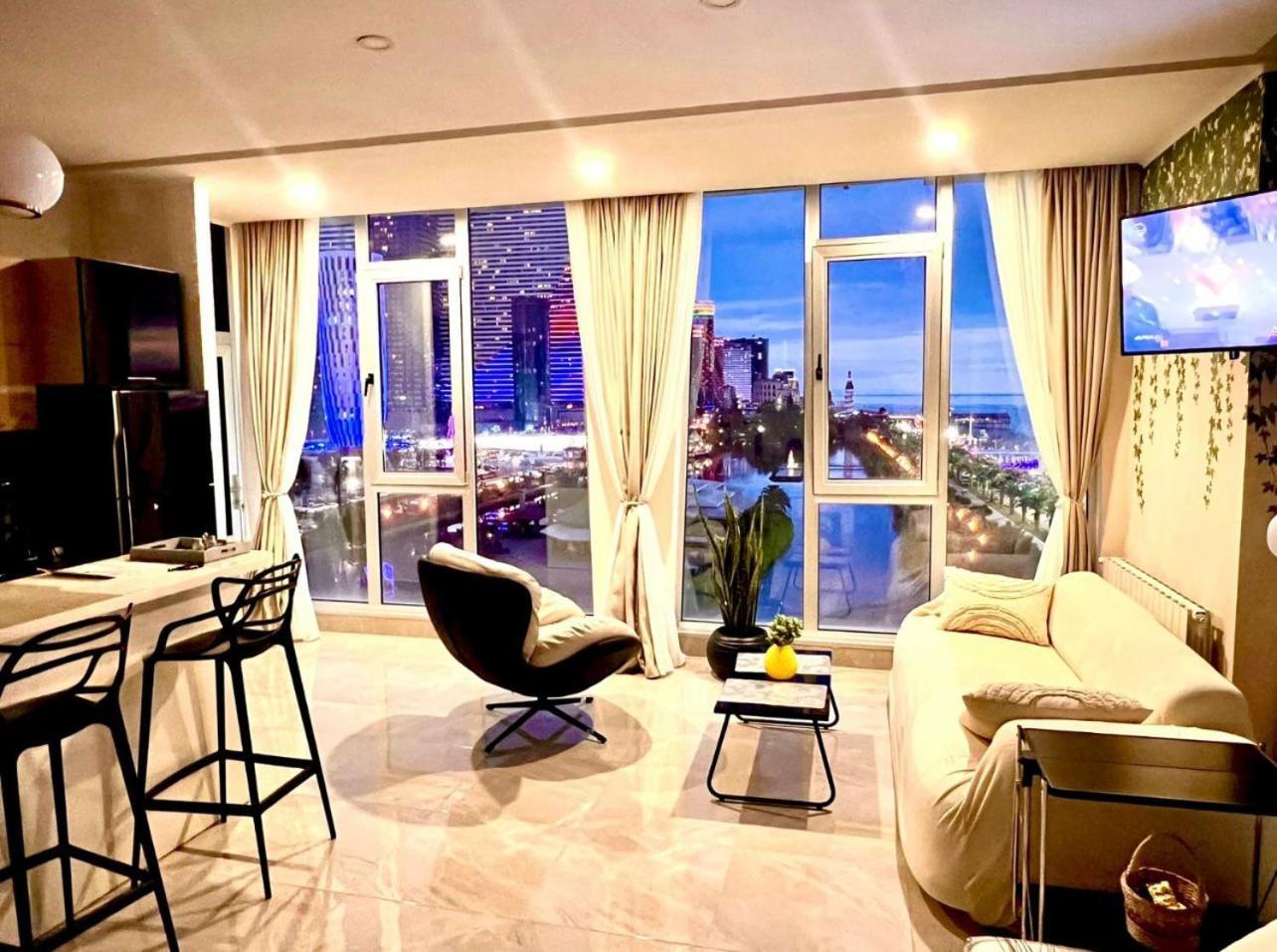 Apartment Magnolia Rustaveli 62 巴统 外观 照片